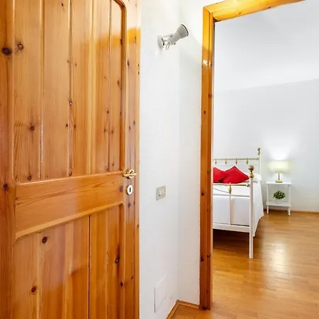 New! - Derby, 15min Courmayeur דירה