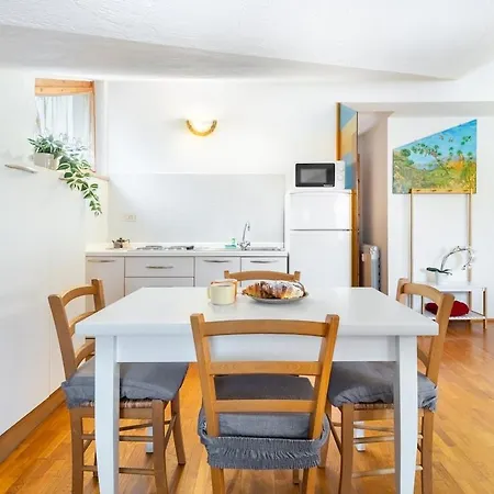 New! - Derby, 15min Courmayeur דירה